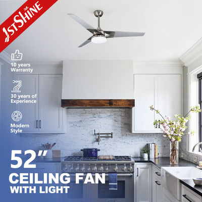 Harga yang bagus Plywood Blade Modern LED Ceiling Fan 52 Inch AC Motor Home Menggunakan on line