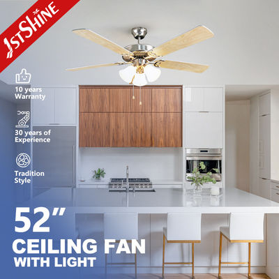 Harga yang bagus Metal Classic AC Motor Ceiling Fan Dengan Light 5 Plywood Blades on line