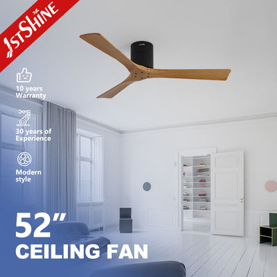 Harga yang bagus Solid Wood Blade Black Finish Flush Mount Fan Langit-langit Dekoratif dengan Kebisingan Rendah dan Tipe Saklar Remote Control on line