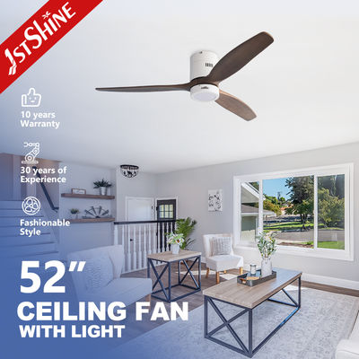 Harga yang bagus 52 Inch Solid Wood Ceiling Fan Dengan AC Motor Dan Flush Mount Design Untuk Ruang Tamu on line